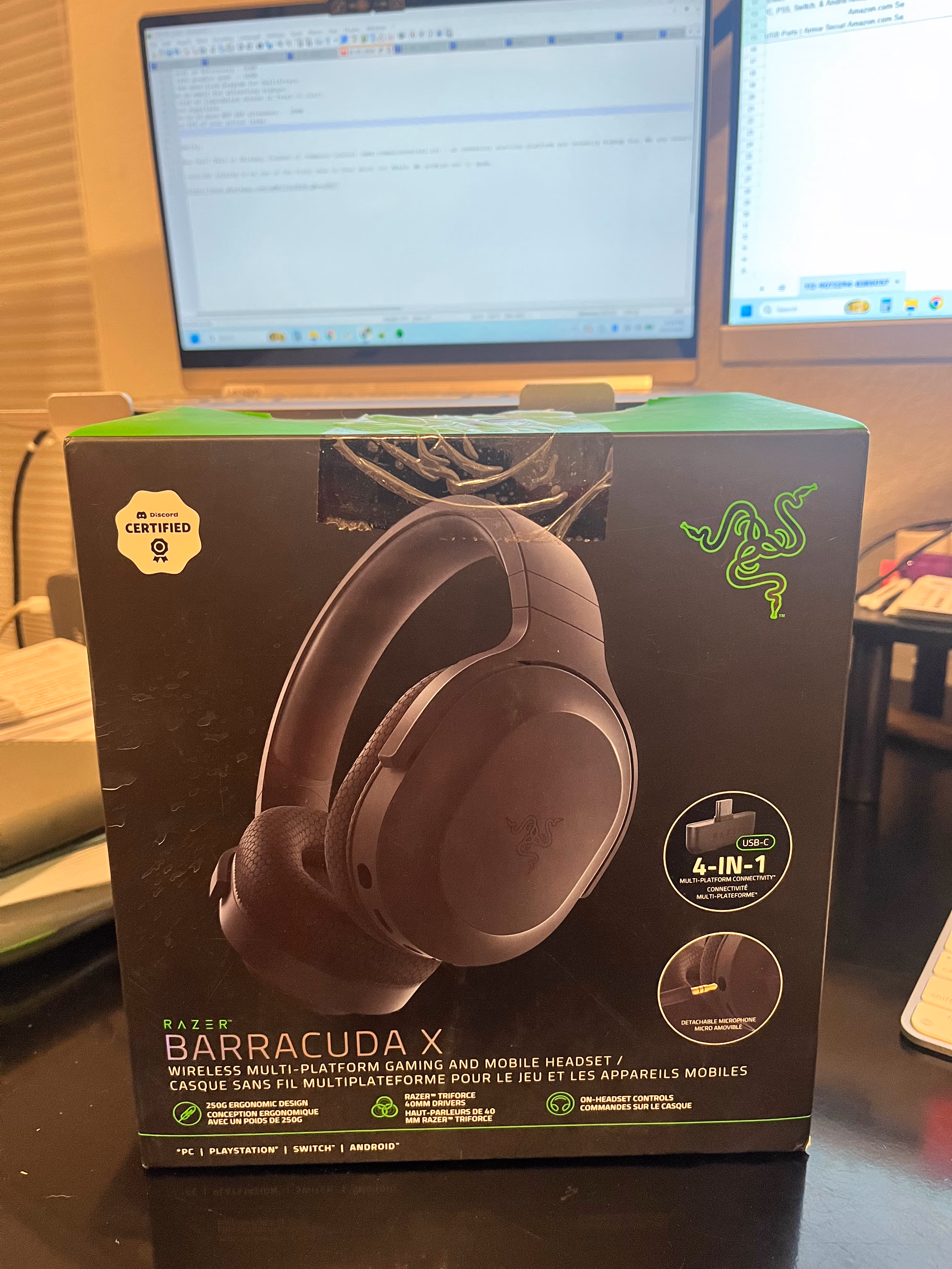 Razer Barracuda X Wireless Multi-Platform Gaming and Mobile Black thumbnail 2