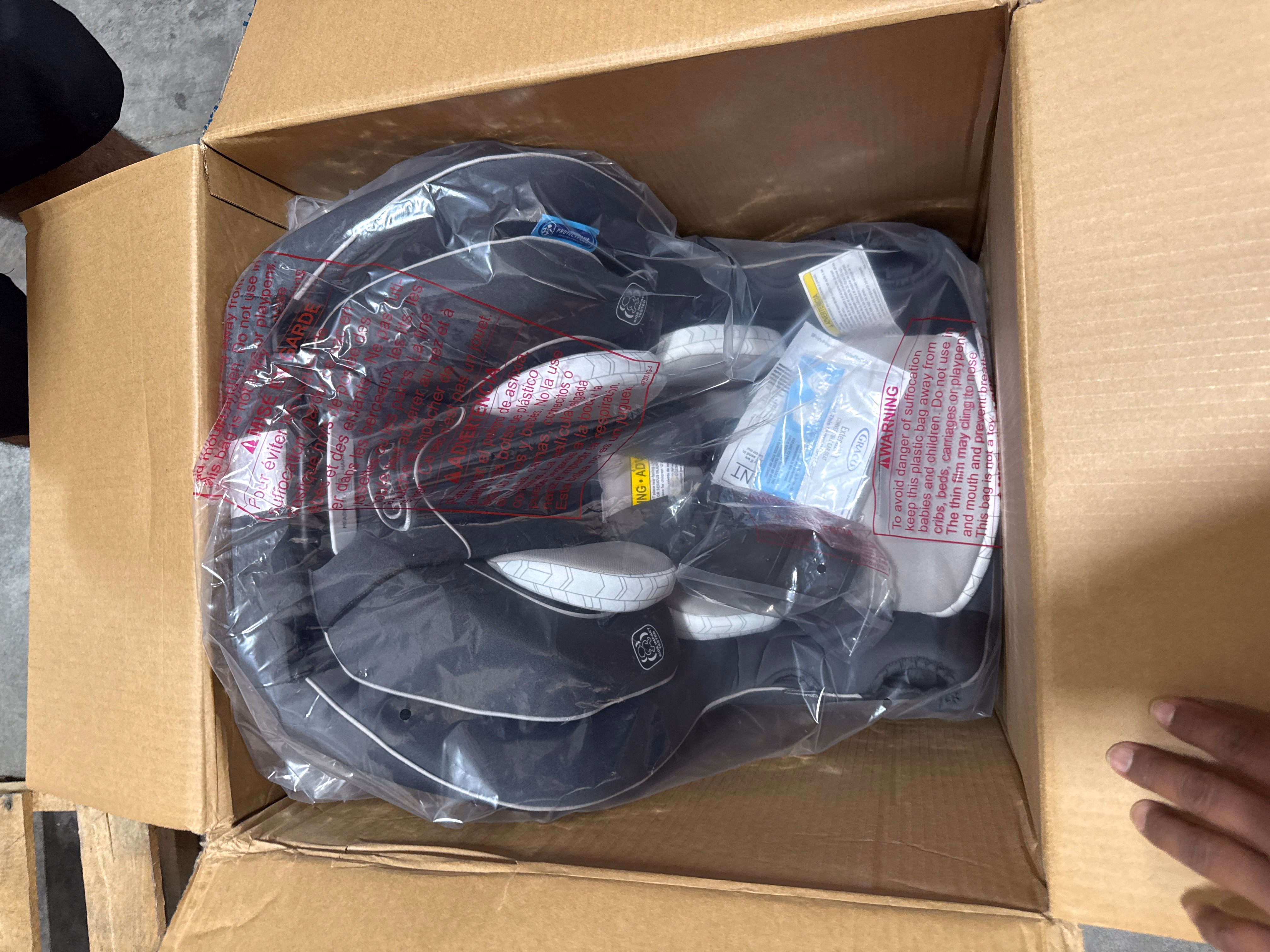Graco Extend2Fit Convertible Car Seat 2216093 Redmond thumbnail 4