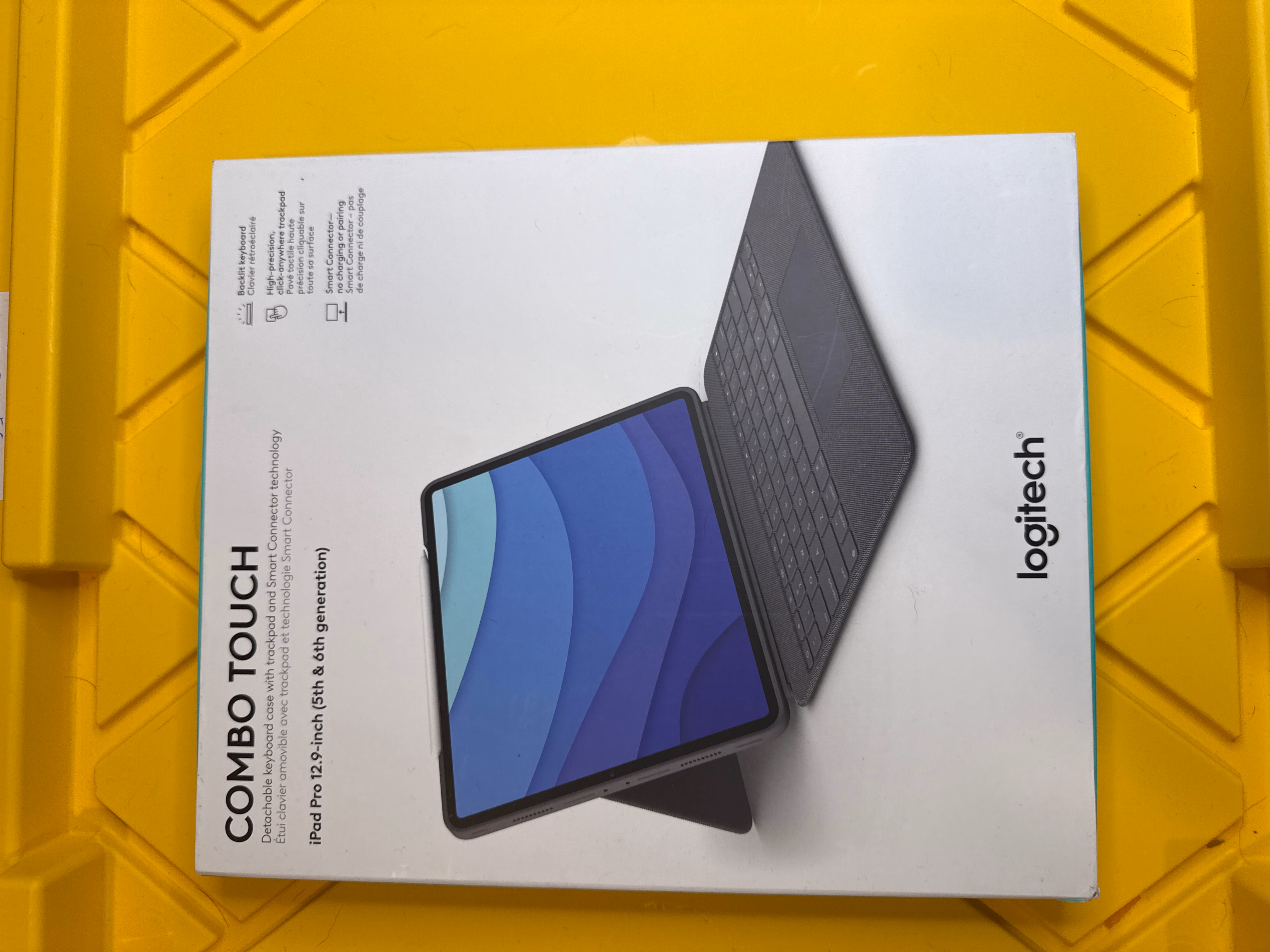 Logitech Combo Touch iPad Pro 12.9-inch 920-010097 Oxford Gray thumbnail 2