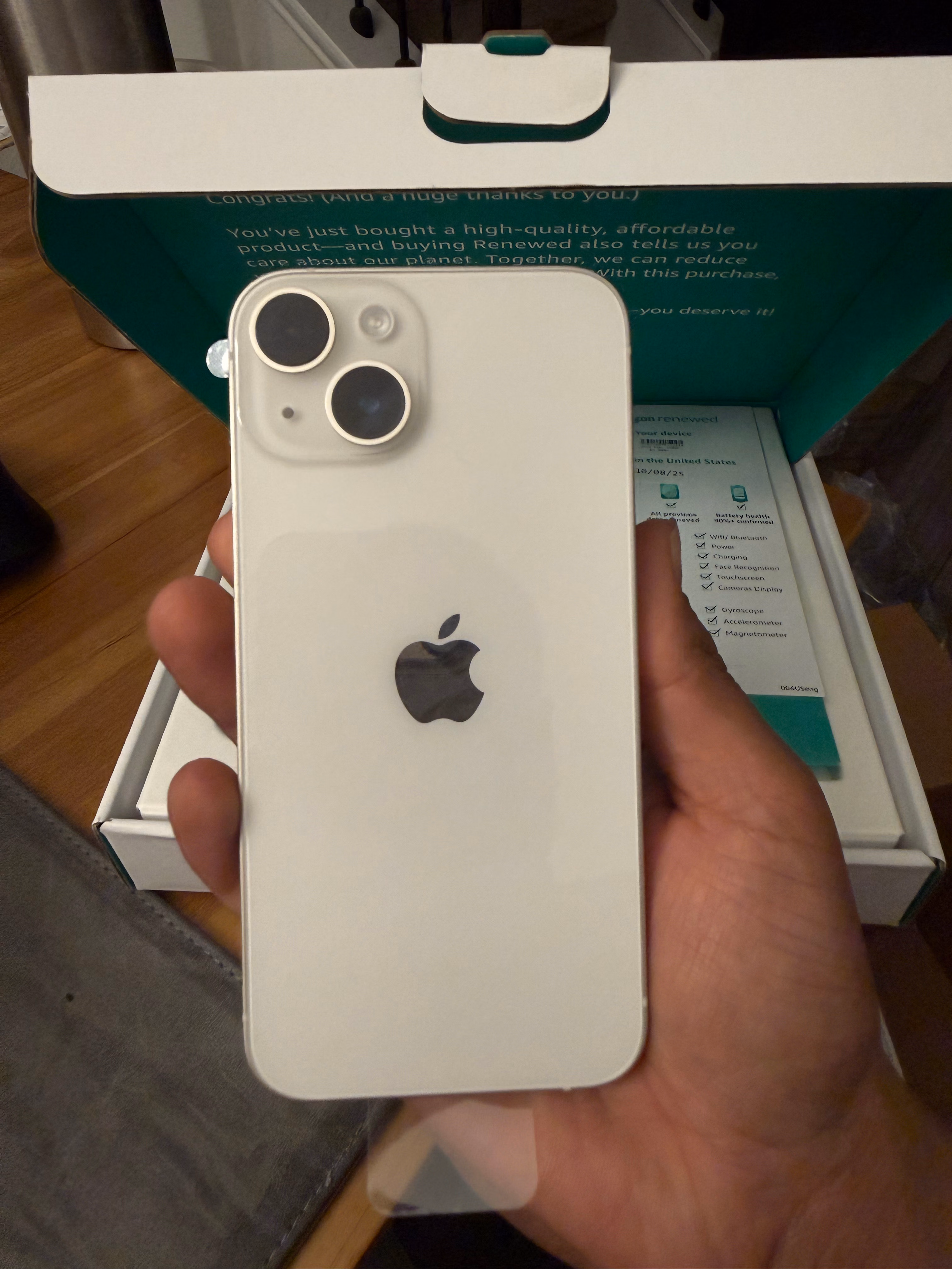 Apple iPhone 14 128GB Unlocked Starlight Amazon | Unit 6773 thumbnail 3