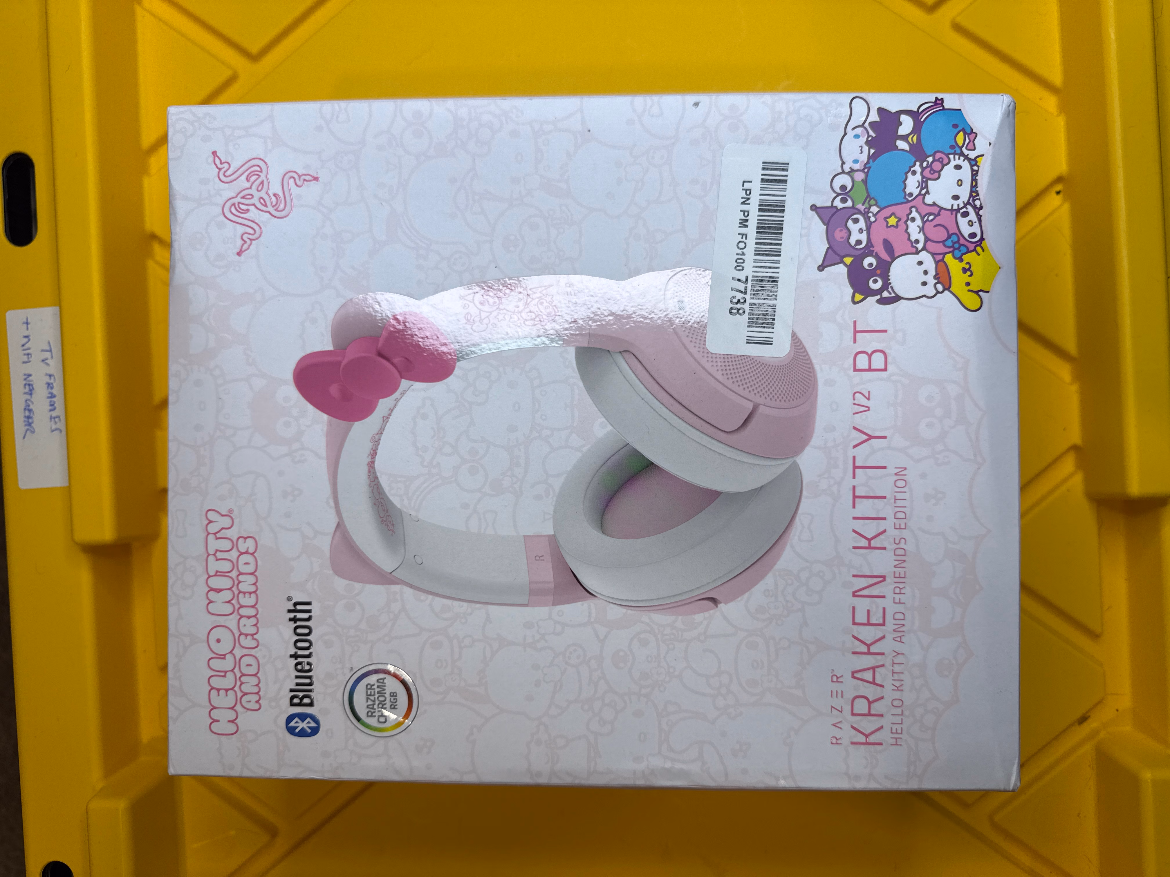 Razer Kraken Kitty V2 BT Wireless RGB Headset Chroma thumbnail 2