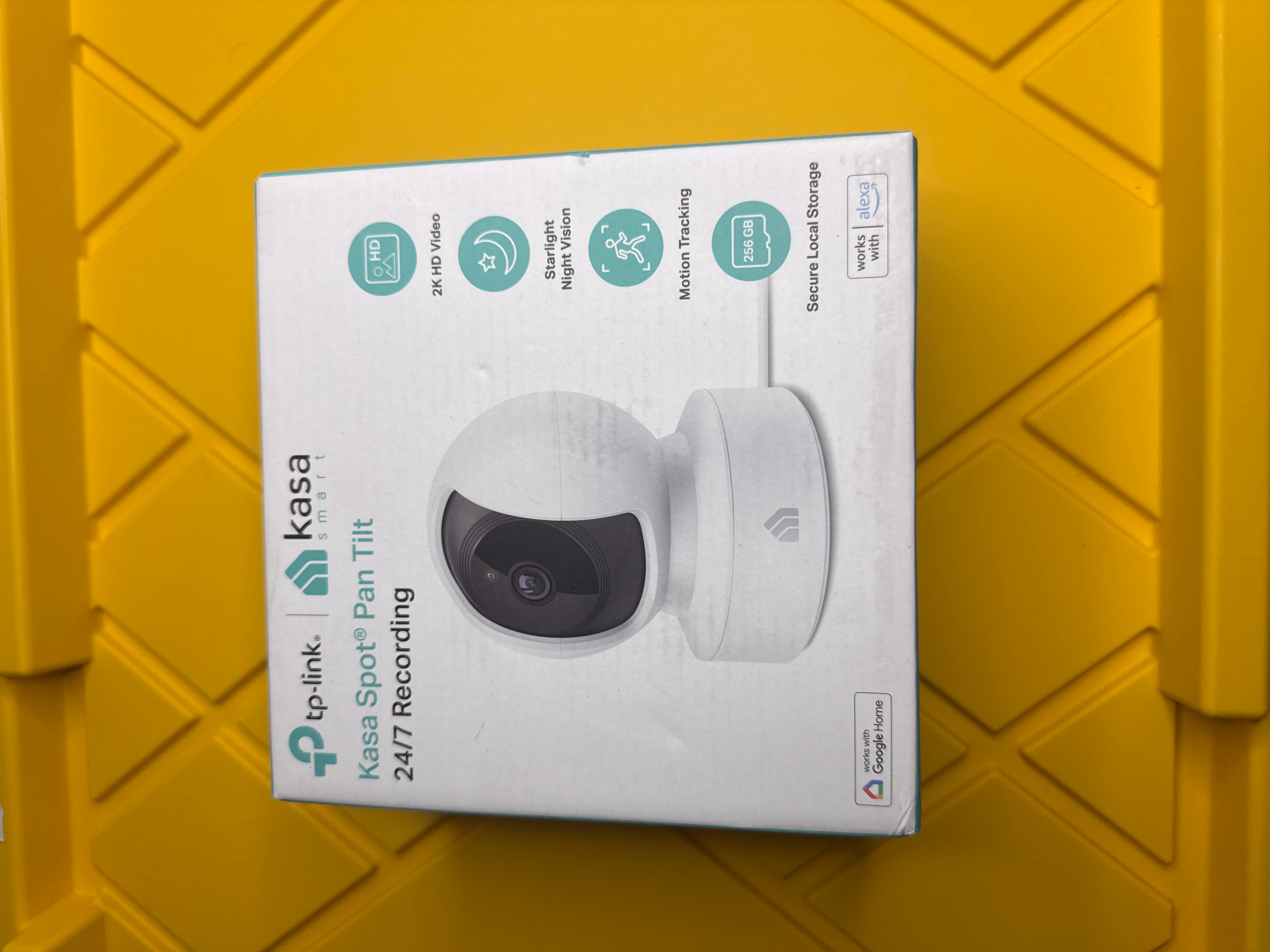 Kasa Smart Kasa 2K+ Indoor Pan/Tilt Wired Security Camera Night Vision KC410S thumbnail 3