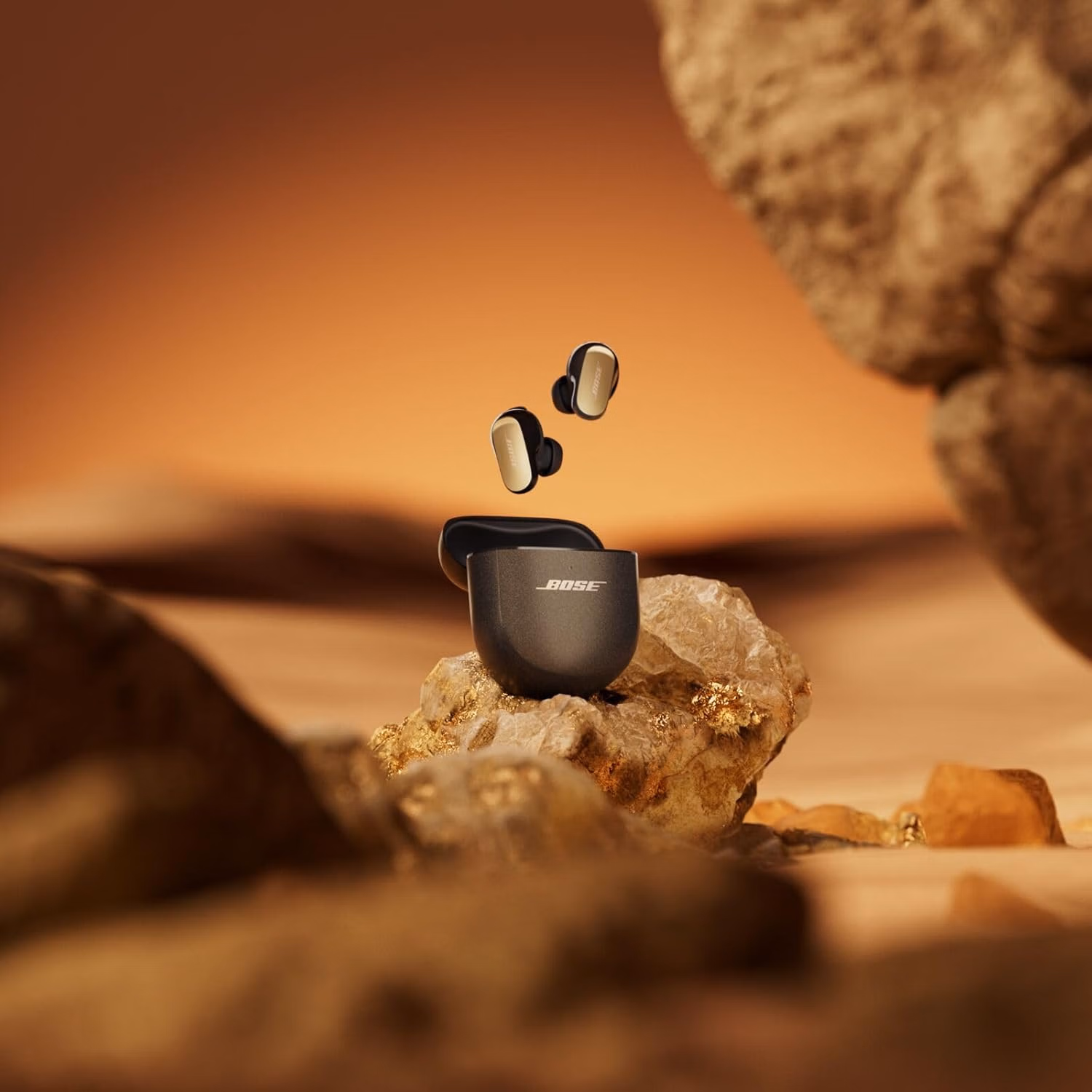 Bose QuietComfort Ultra Earbuds 2nd Gen Immersive Audio Desert Gold thumbnail 6