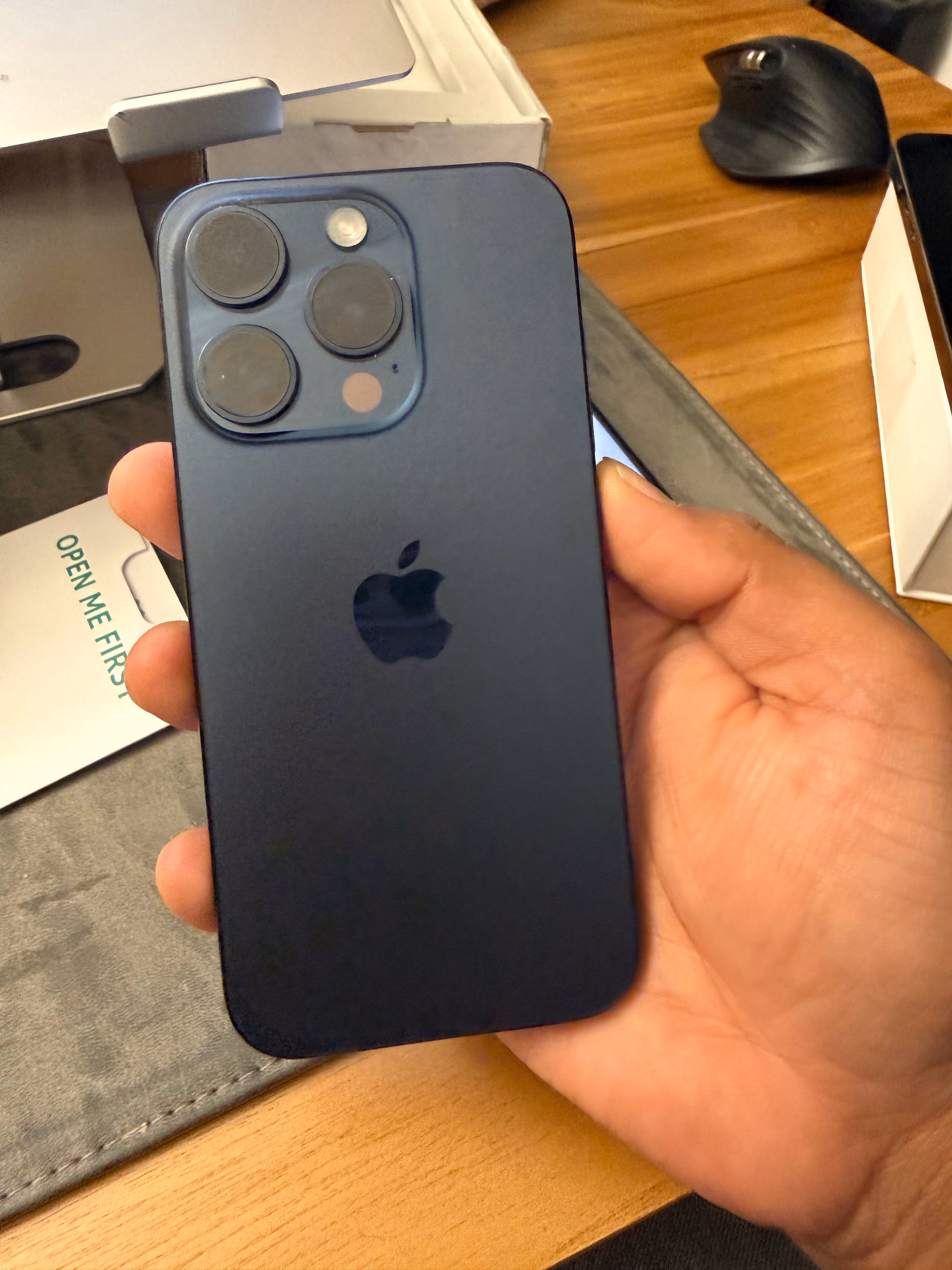 Apple iPhone 15 Pro 128GB Unlocked Blue Titanium | Unit 2647 thumbnail 2