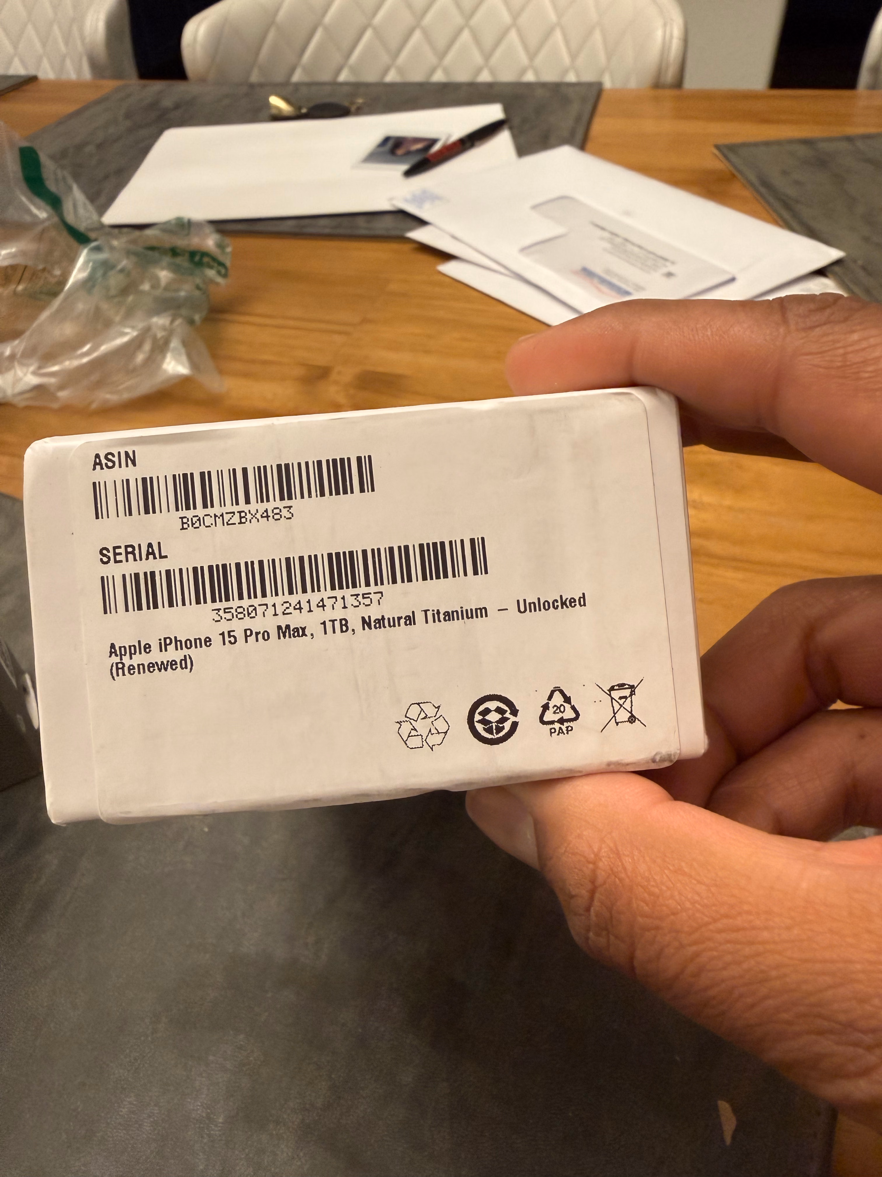 Apple iPhone 15 Pro Max, 1TB, Natural Titanium - Unlocked (Amazon Renewed) thumbnail 3