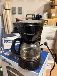 Elite Gourmet EHC4128 Automatic 4-Cup Brew & Drip Coffee Maker with Pause N Serve, Glass Carafe, Reusable Filter, On/Off Switch, Keep Warm, Water Level Indicator, Black thumbnail 6