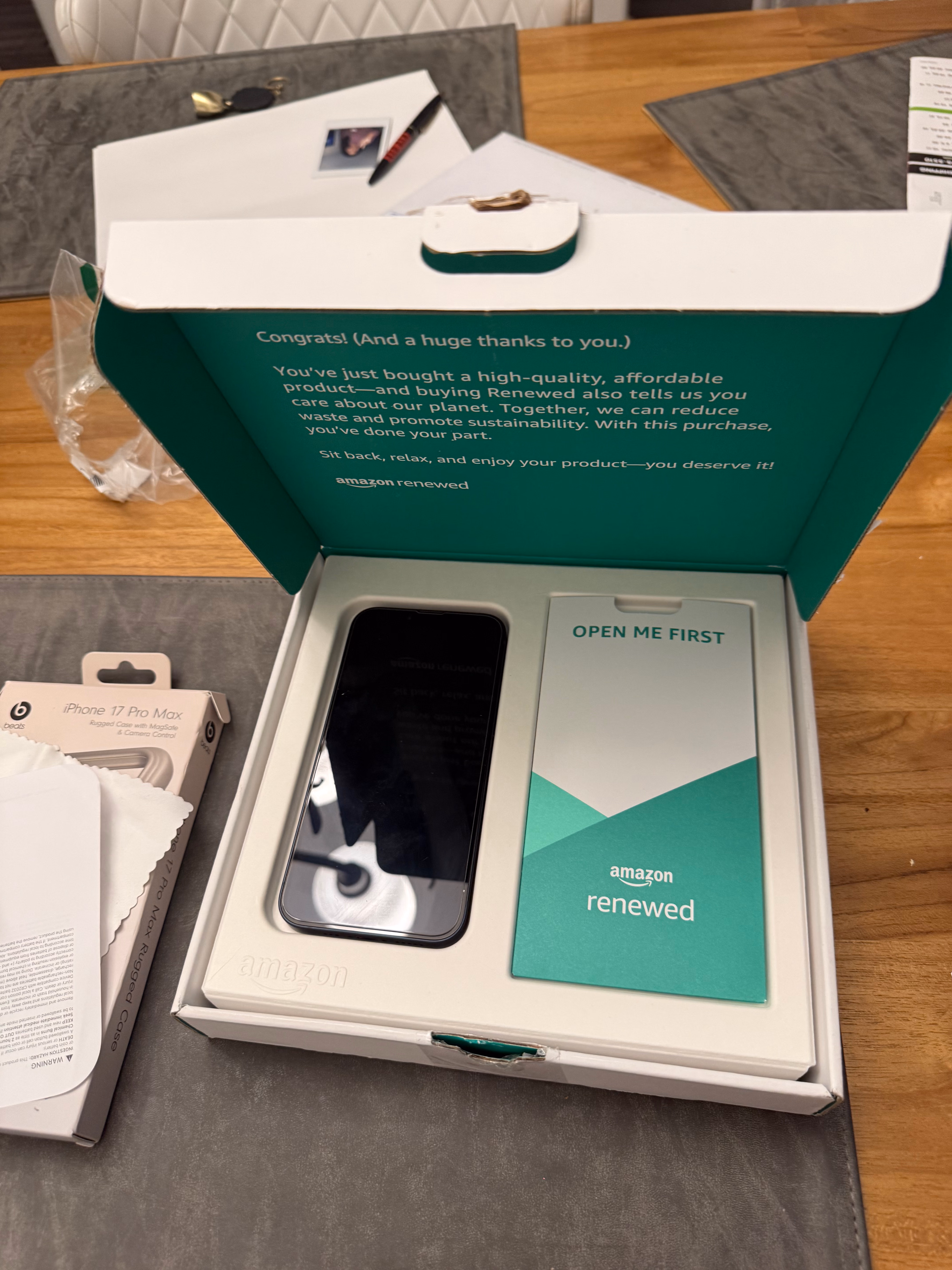 Apple iPhone (Amazon Renewed Premium) 14, 128GB, Midnight - Unlocked thumbnail 2