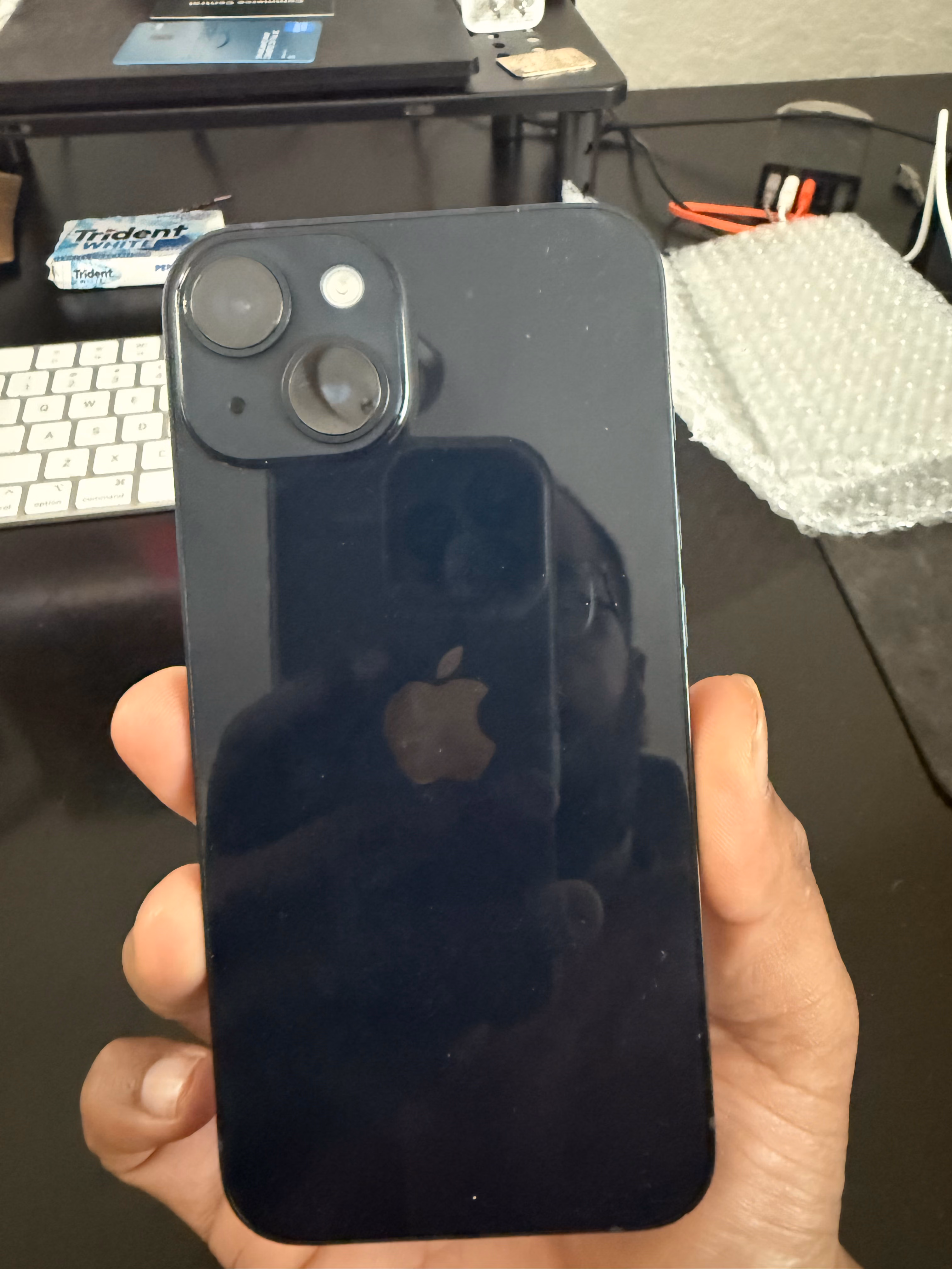 Apple iPhone (Amazon Renewed Premium) 14, 128GB, Midnight - Unlocked (Brand New) thumbnail 2