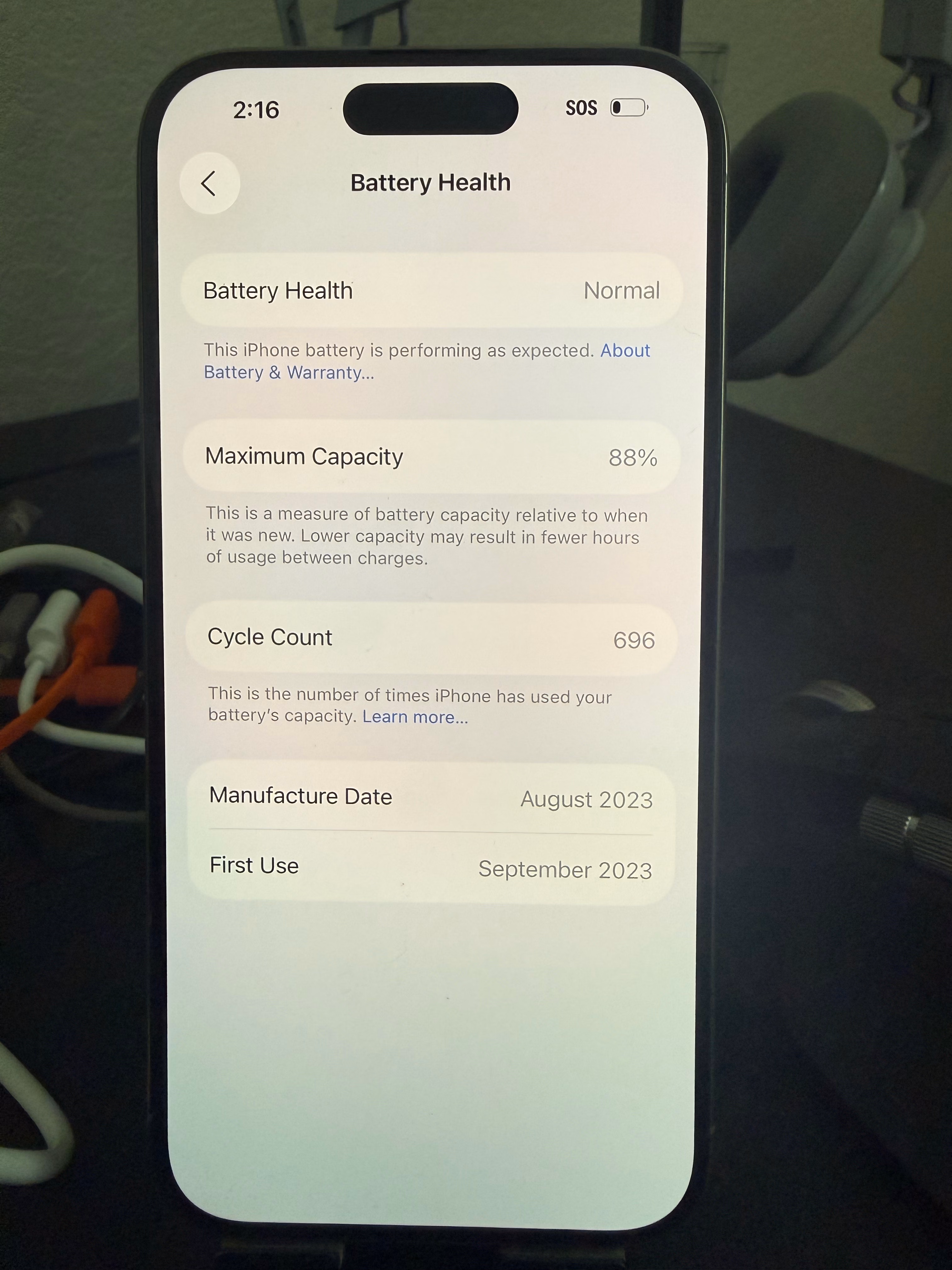 Apple iPhone 15 Pro, 256GB, Natural Titanium - Unlocked (Amazon Renewed) thumbnail 4