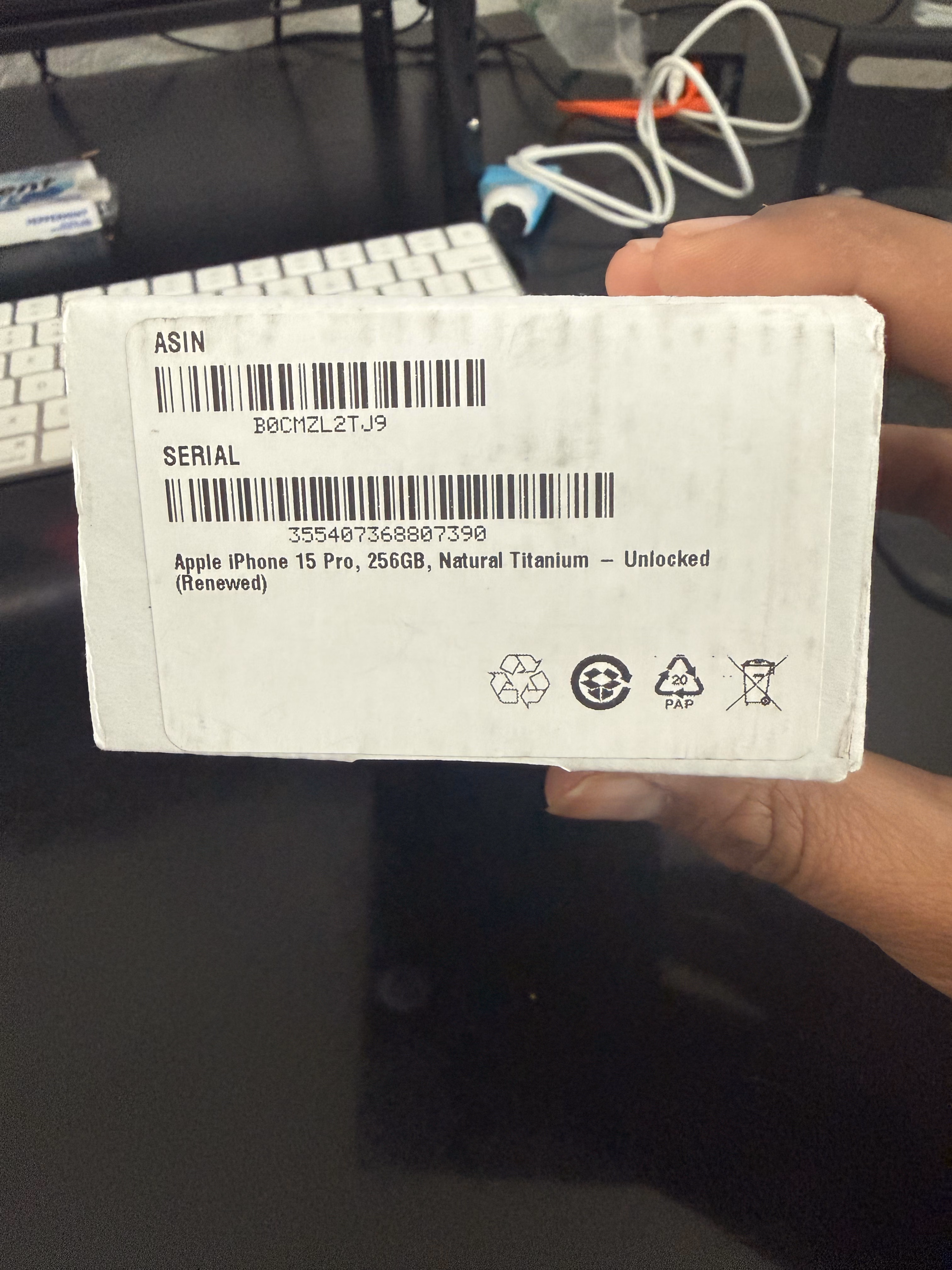 Apple iPhone 15 Pro, 256GB, Natural Titanium - Unlocked (Amazon Renewed) thumbnail 6