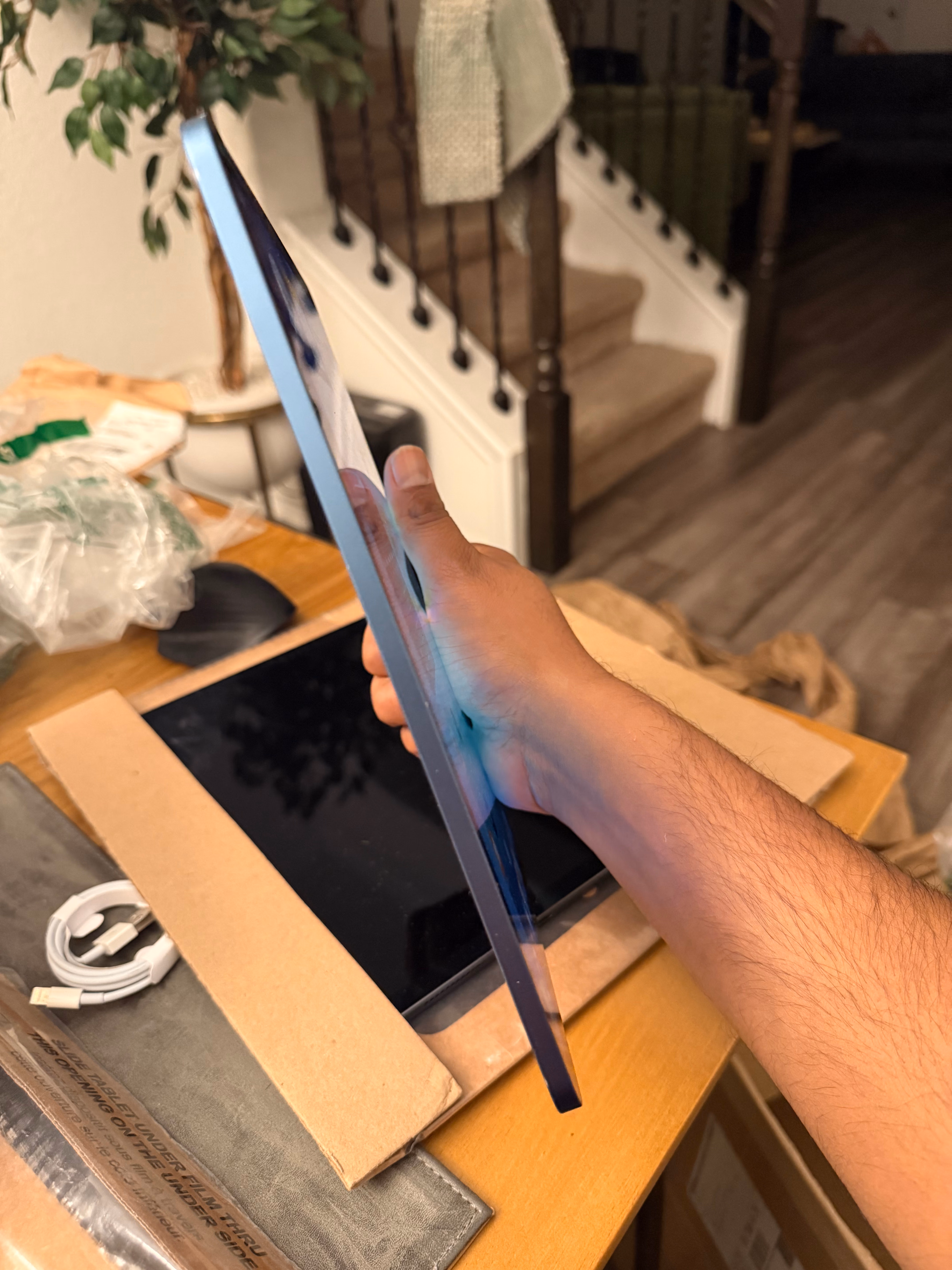 Apple Early 2022 iPad Air 5th Gen (10.9-inch, Wi-Fi, 64GB) Blue (Amazon Renewed) thumbnail 4