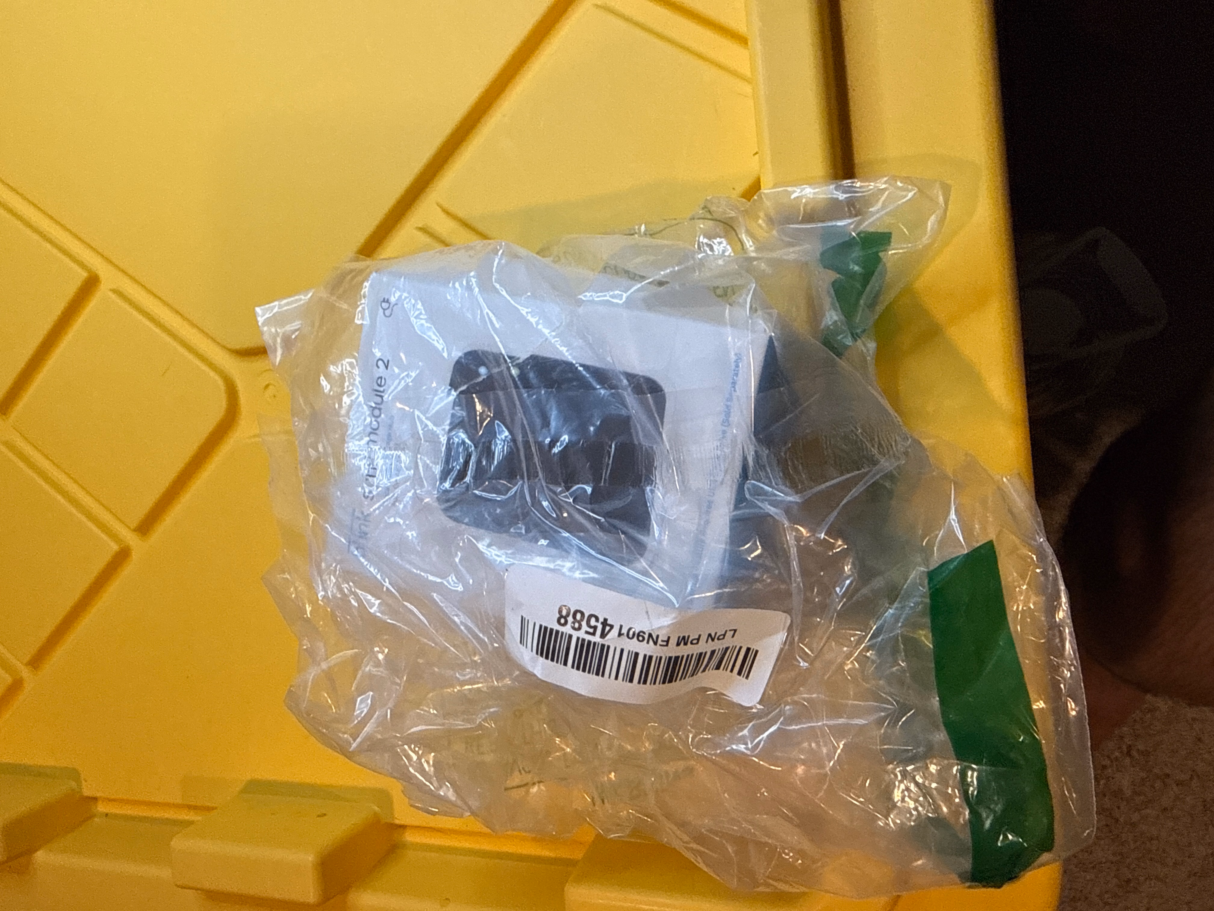 Blink Add-On Sync Module 2 – Damaged Box thumbnail 2