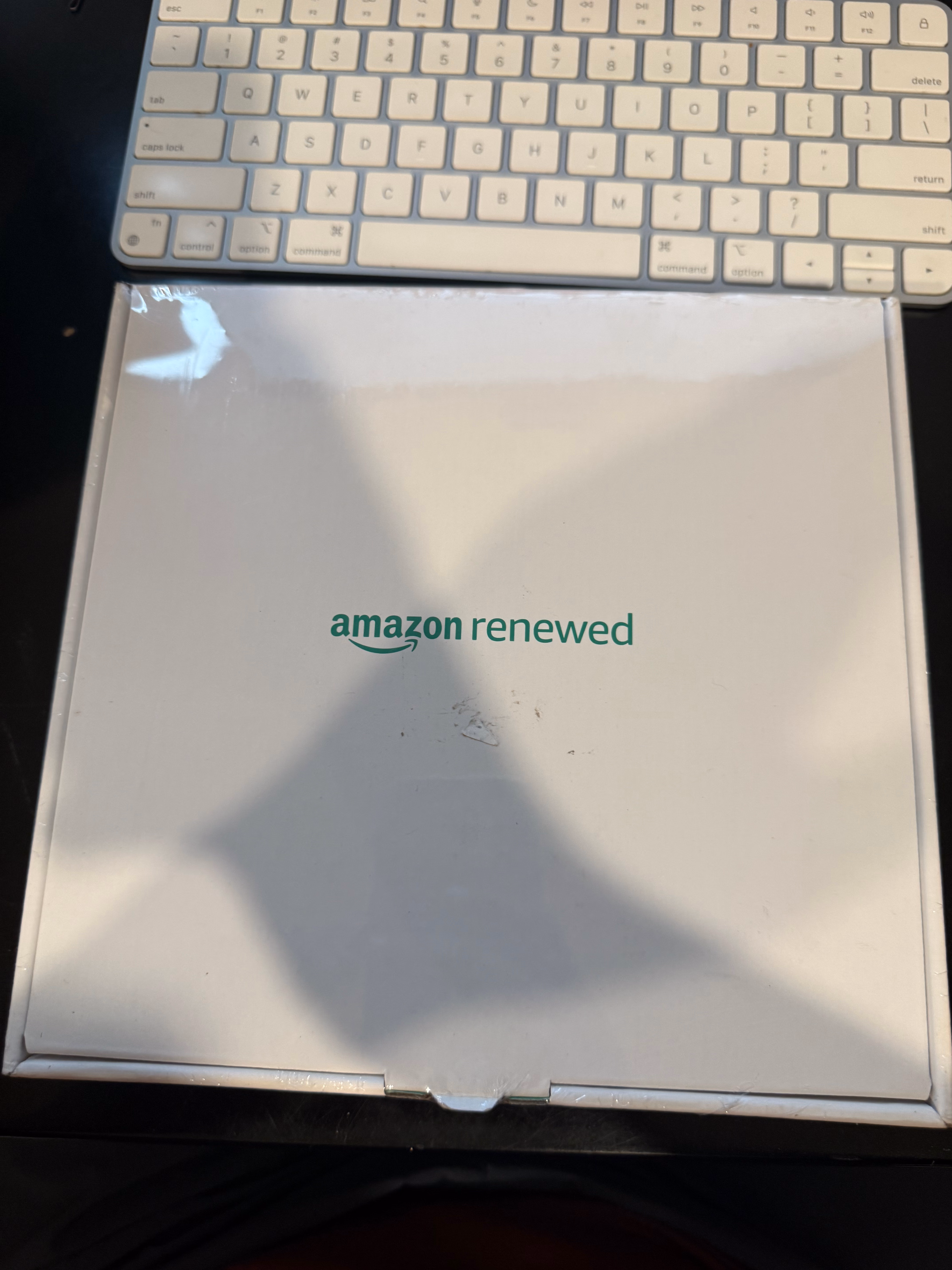 Apple iPhone 16 Pro, US Version, 1TB, Natural Titanium - Unlocked (Amazon Renewed Premium) thumbnail 2