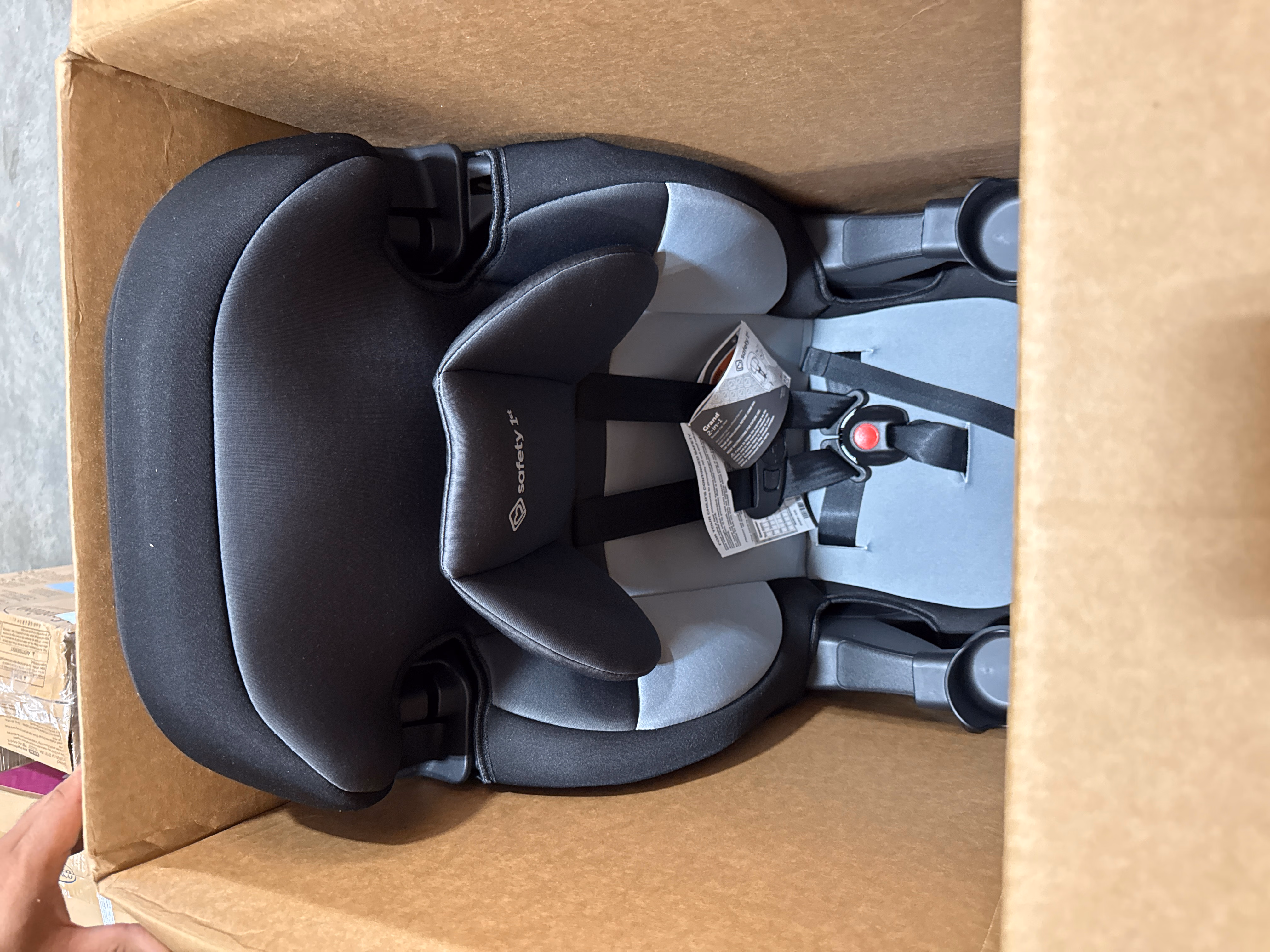 Safety 1st Grand 2-in-1 Booster Car Seat, Converts from High Back to Belt-Positioning Booster, High Back Seat for Kids 40-65, and Belt-Positioning 40-100 Pounds, Black Sparrow thumbnail 4