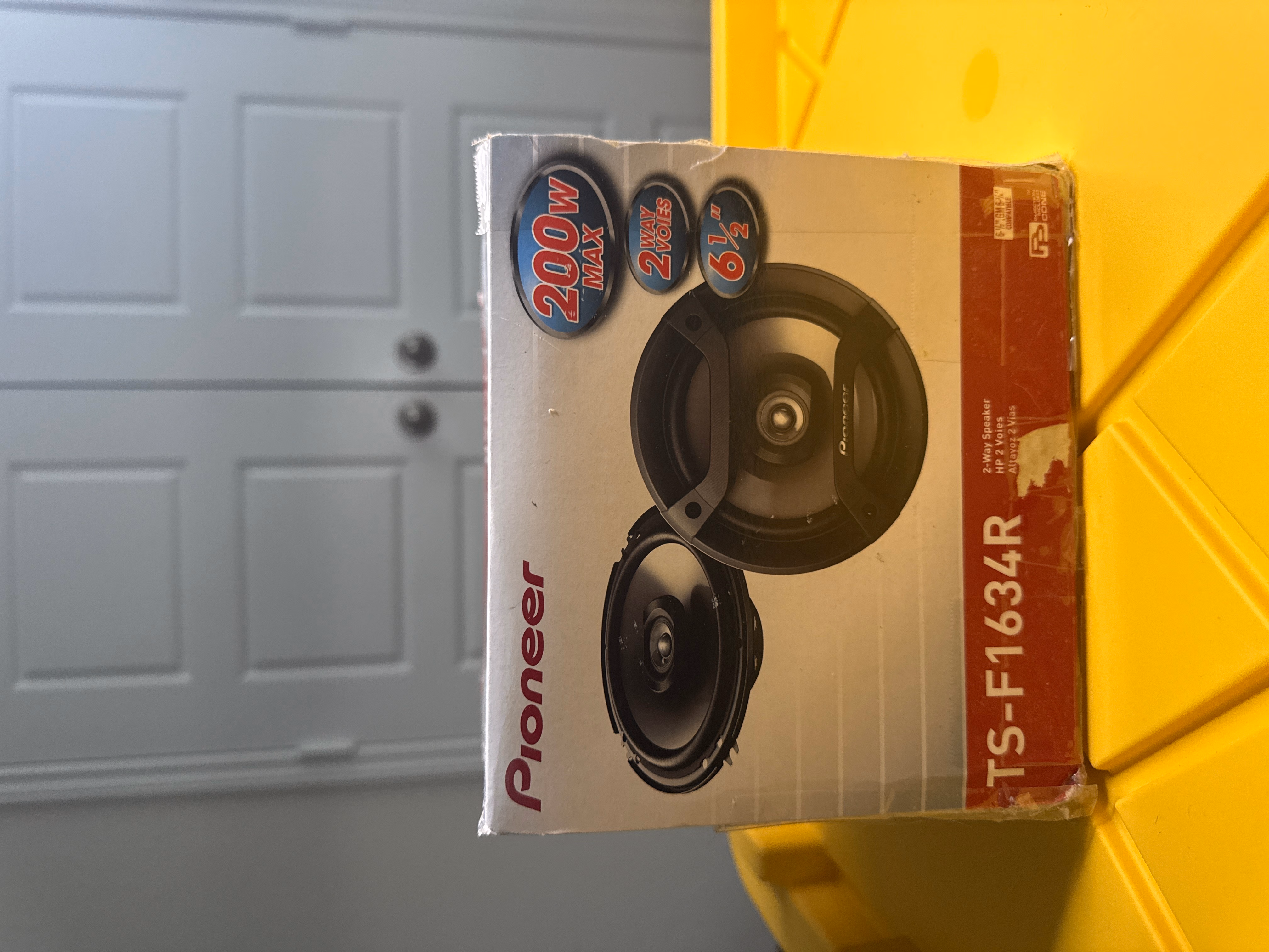 PIONEER F-Series TS-F1634R 6.5” 2-Way Speakers 200W Max