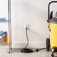 Amazon Basics Extension Cord, 20 Ft, 3 Prong Outlet Extender, Indoor, 13 Amps, 125V, 16 AWG, Black thumbnail 5