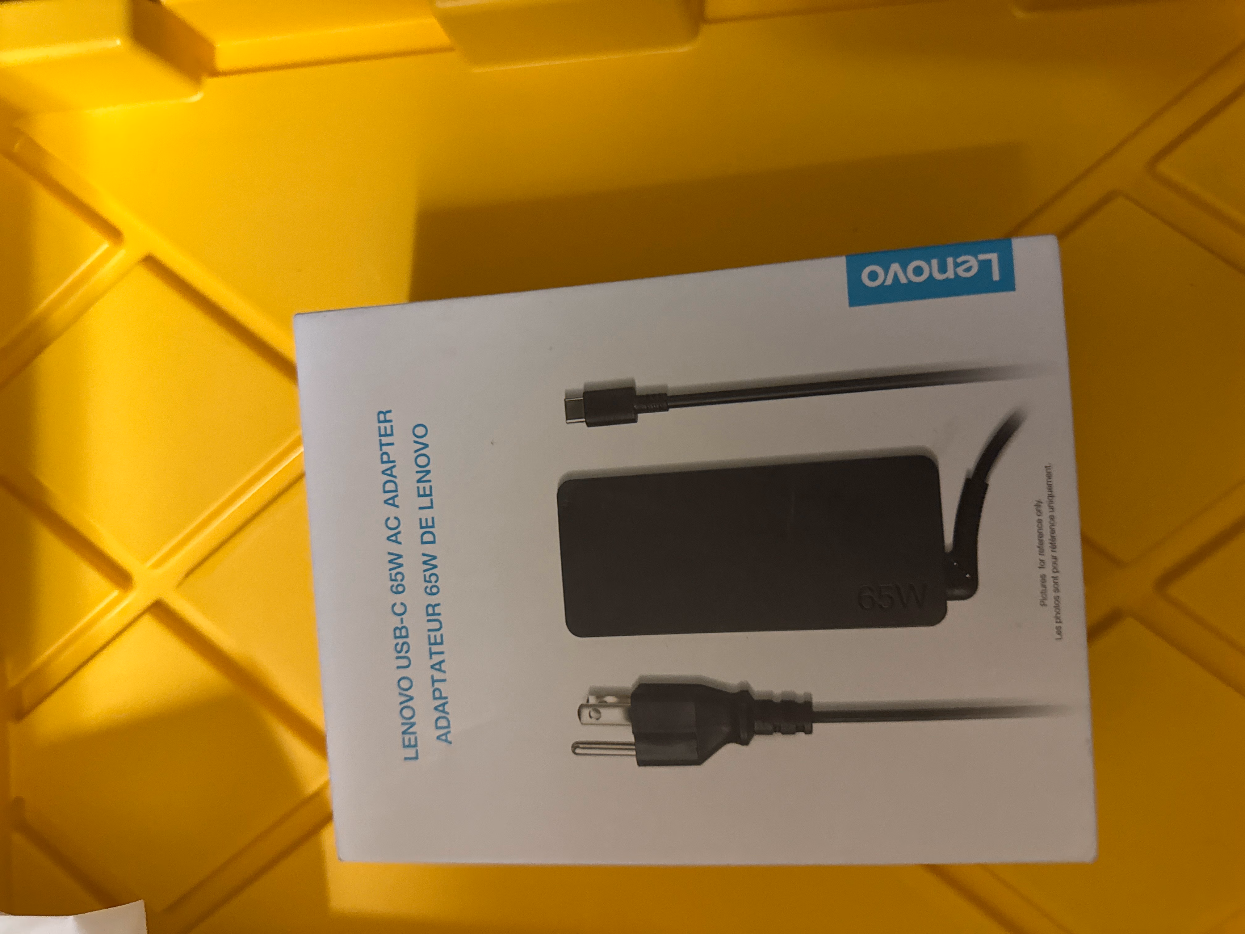 Lenovo USB-C 65W AC Adapter UL DC Output thumbnail 2