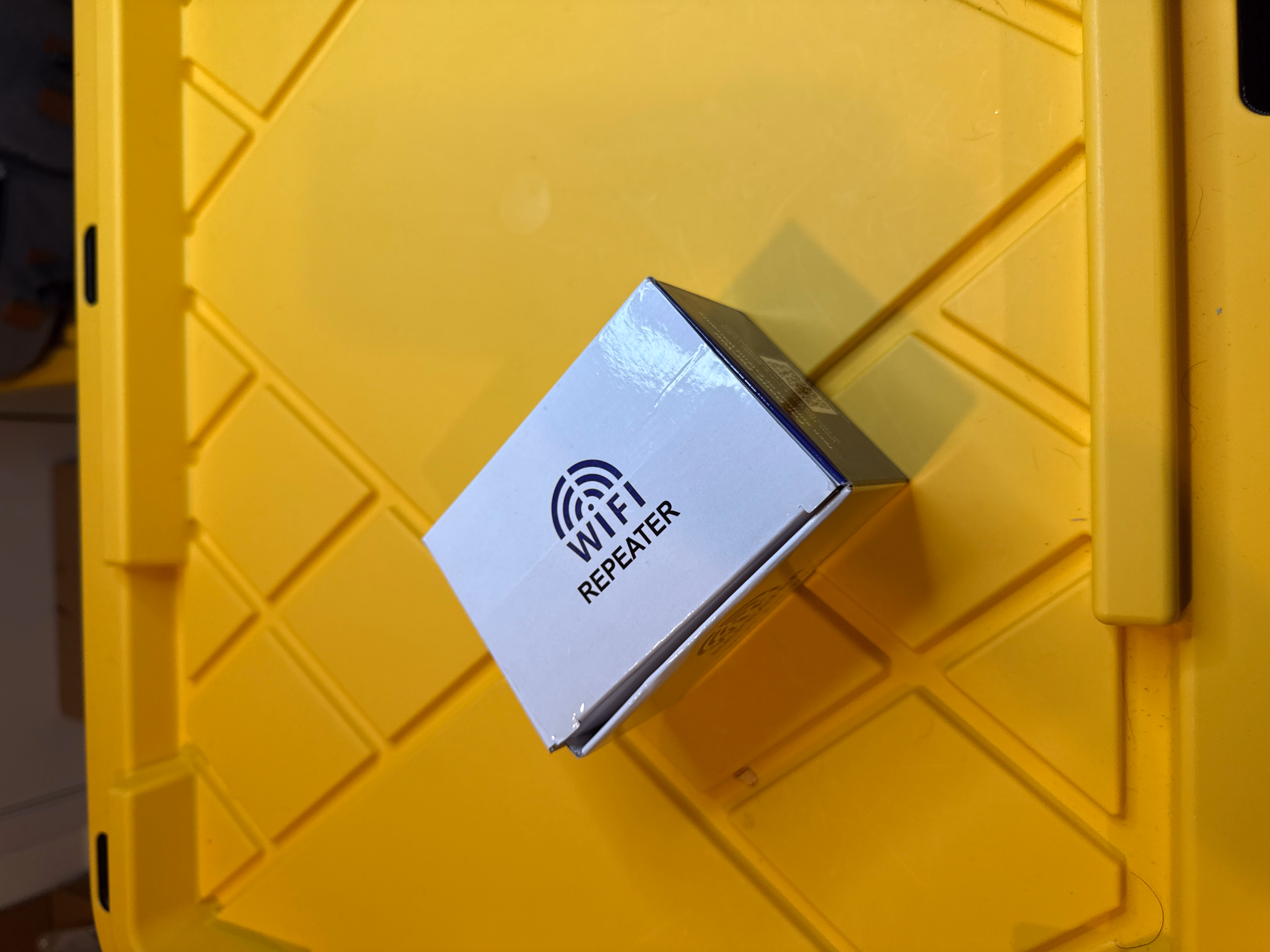 JoyLantern 2025 Fastest WiFi Extender Signal Booster thumbnail 6