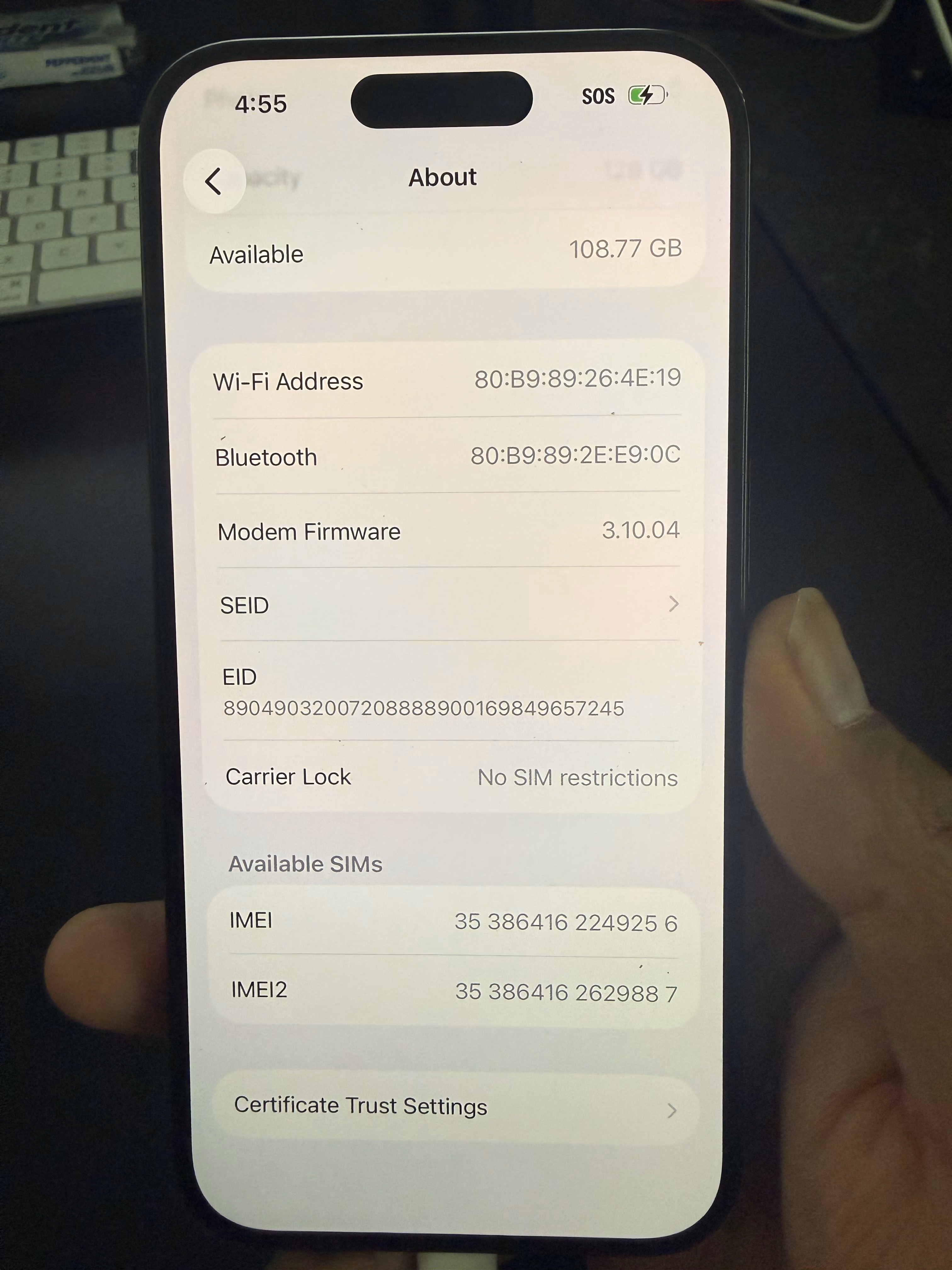 Apple iPhone (Amazon Renewed Premium) 15 Pro, 128GB, Black Titanium - Unlocked thumbnail 3