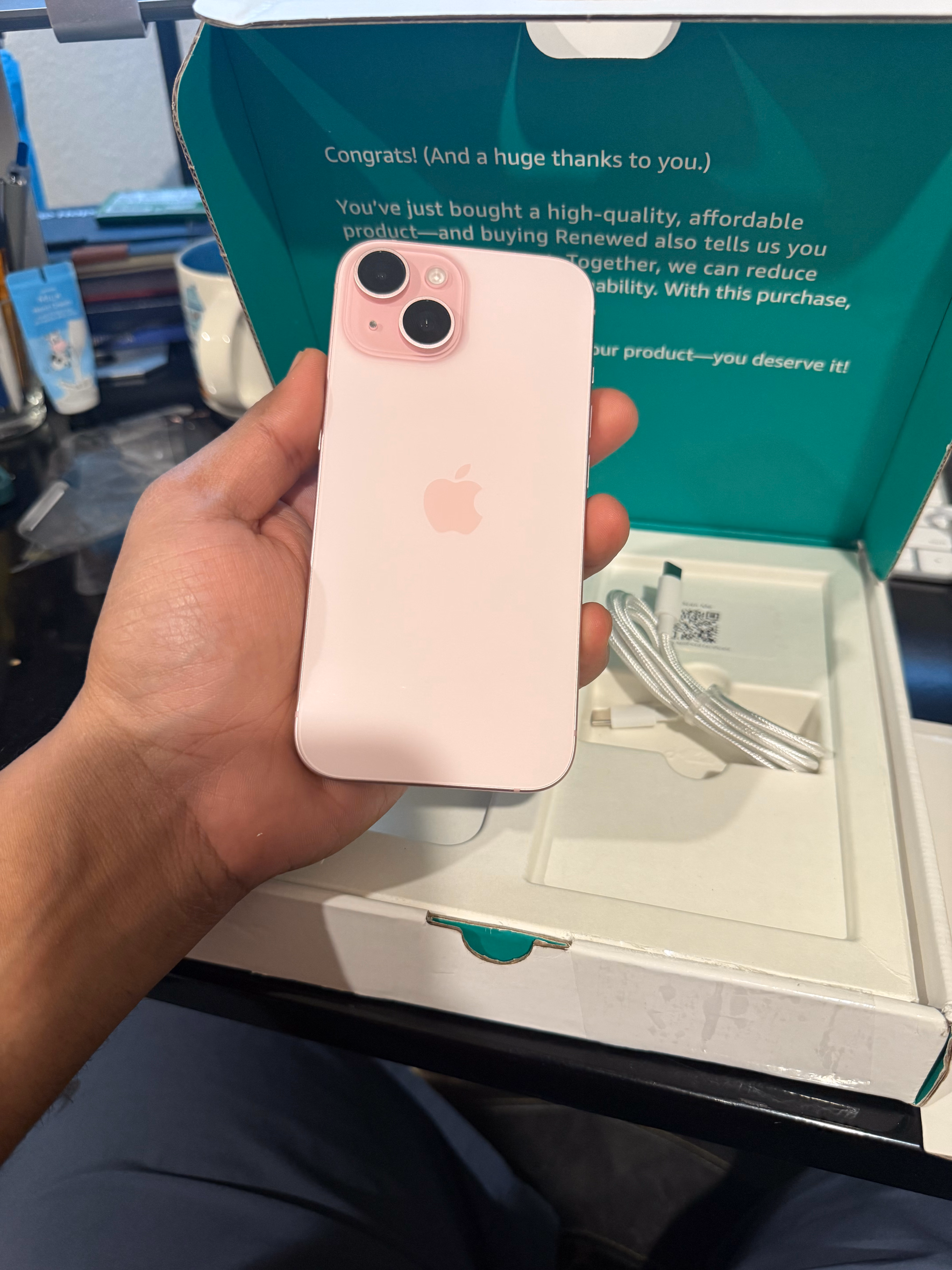 Apple iPhone 15, 128GB, Pink - Unlocked (Amazon Renewed Premium) thumbnail 4