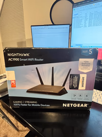 NETGEAR Nighthawk Smart Wi-Fi Router (R7000-100NAS) - AC1900 Wireless Speed (Up to 1900 Mbps) | Up to 1800 Sq Ft Coverage & 30 Devices | 4 x 1G Ethernet and 2 USB Ports | Armor Security thumbnail 2