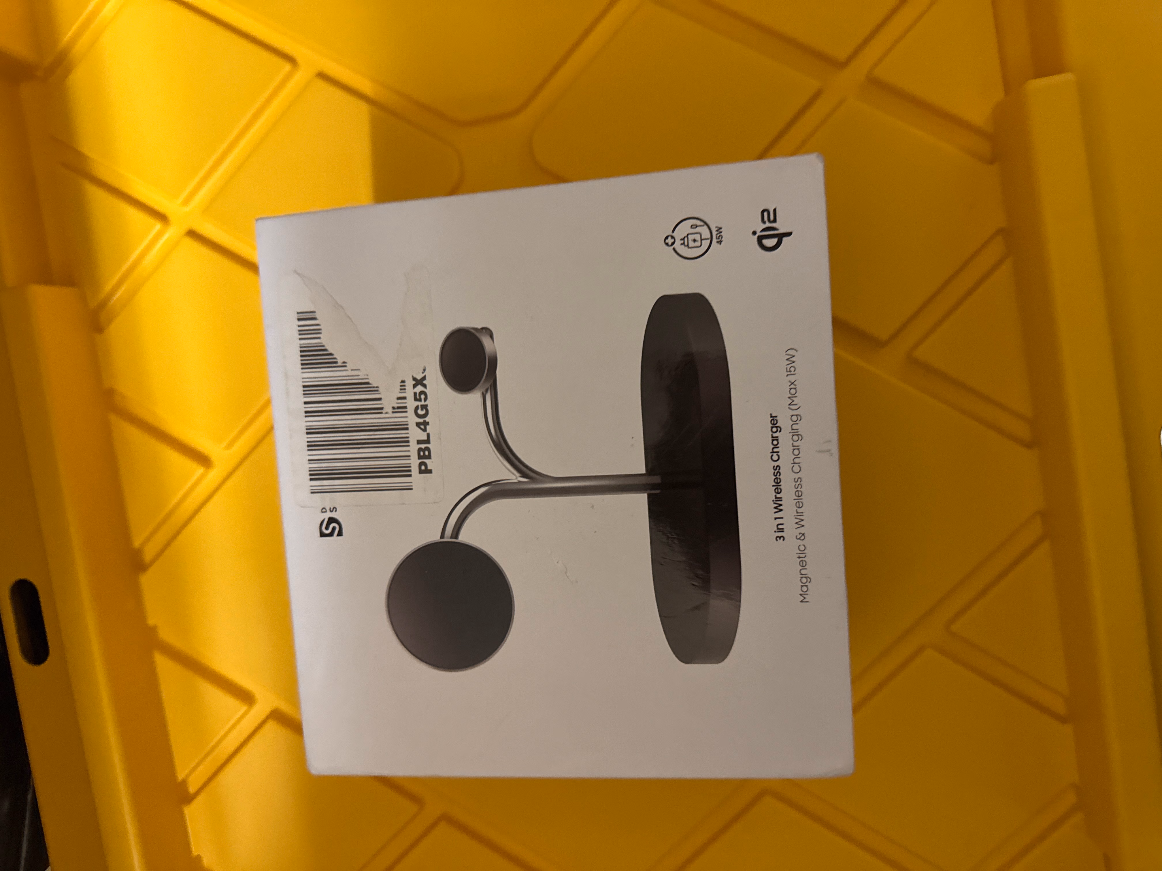 Samsung 3-in-1 Wireless Charging Station Magnetic Design GP-PWU024WIABU Black thumbnail 2