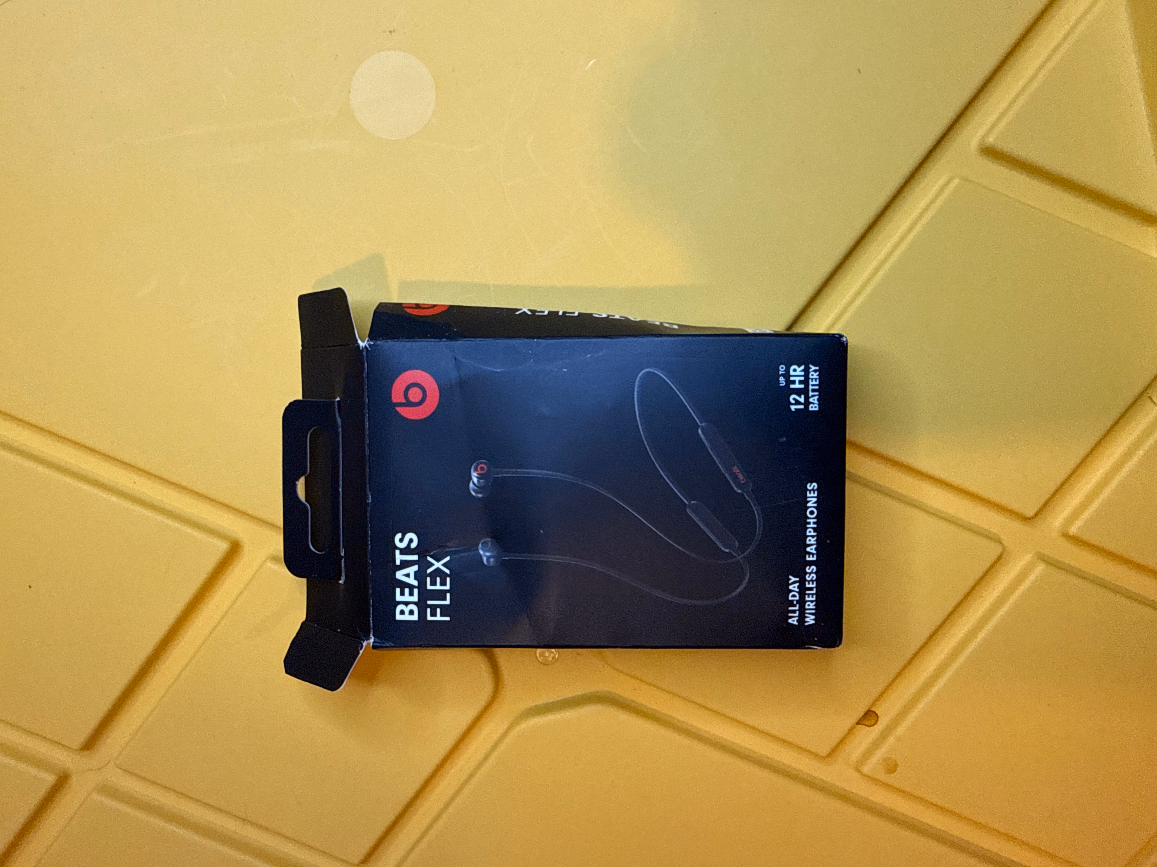 Beats Flex Wireless Earbuds MYMC2LL/A Black | Unit 6012 thumbnail 2