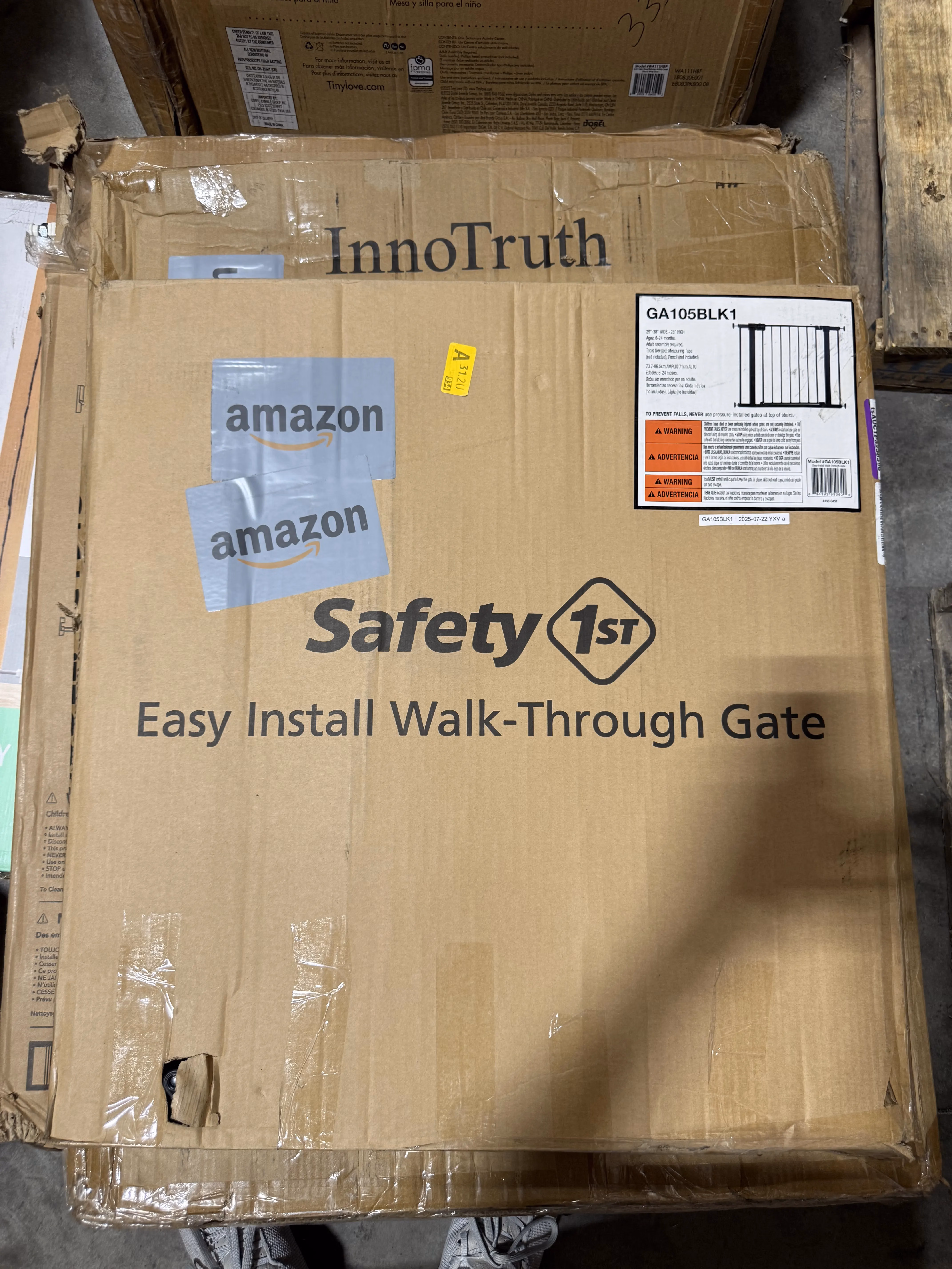 Safety 1st Easy Install Baby Gate for Doorways, Auto-Close Pressure-Mounted Magnetic Latch, Indoor Dog Gates, No Drilling, Fits 29"-38", White thumbnail 3