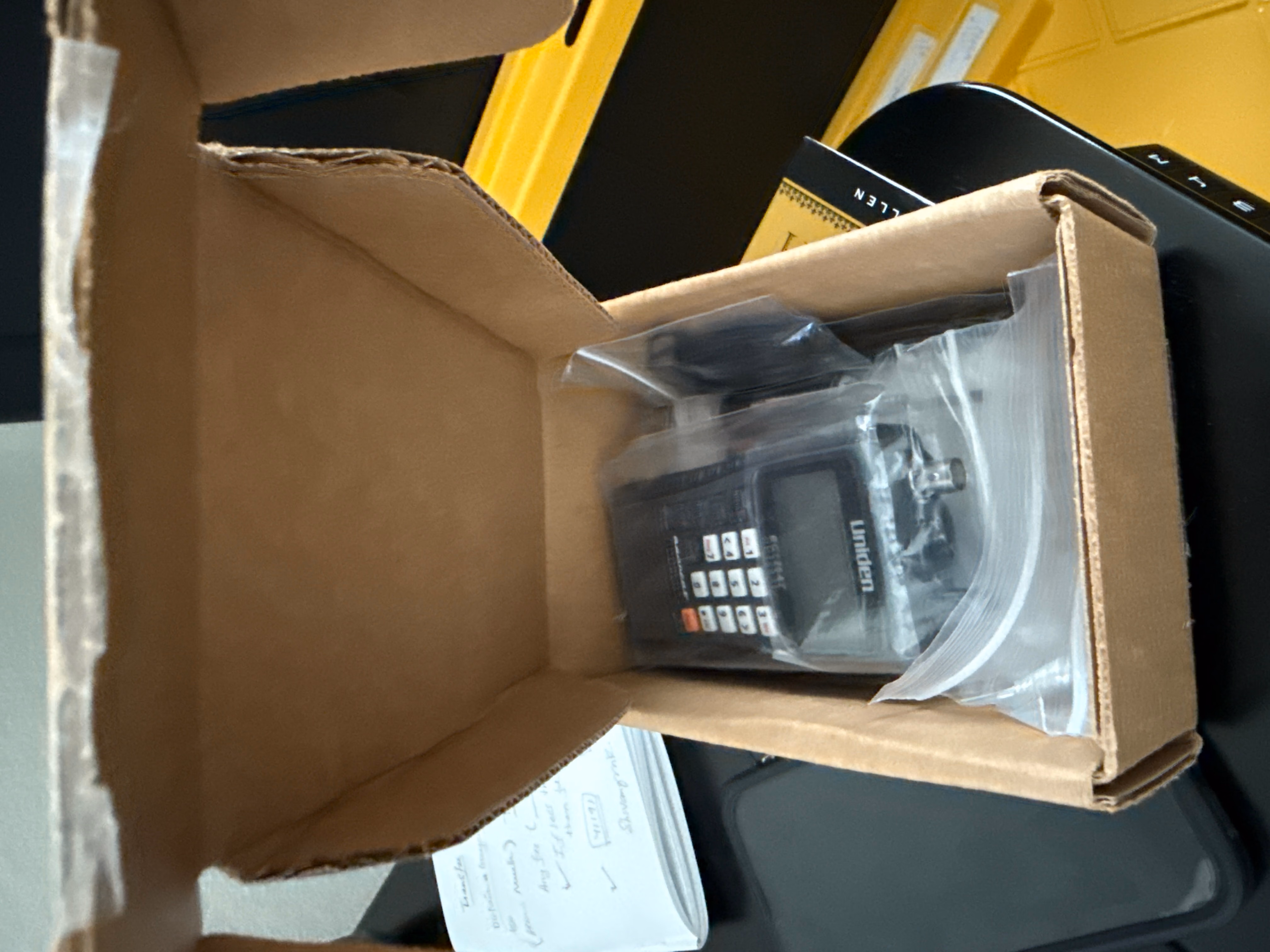 Uniden Bearcat BC125AT Handheld Scanner thumbnail 2