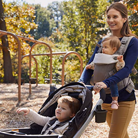 Graco Cradle Me 4 in 1 Baby Carrier | Includes Newborn Mode with No Insert Needed thumbnail 2