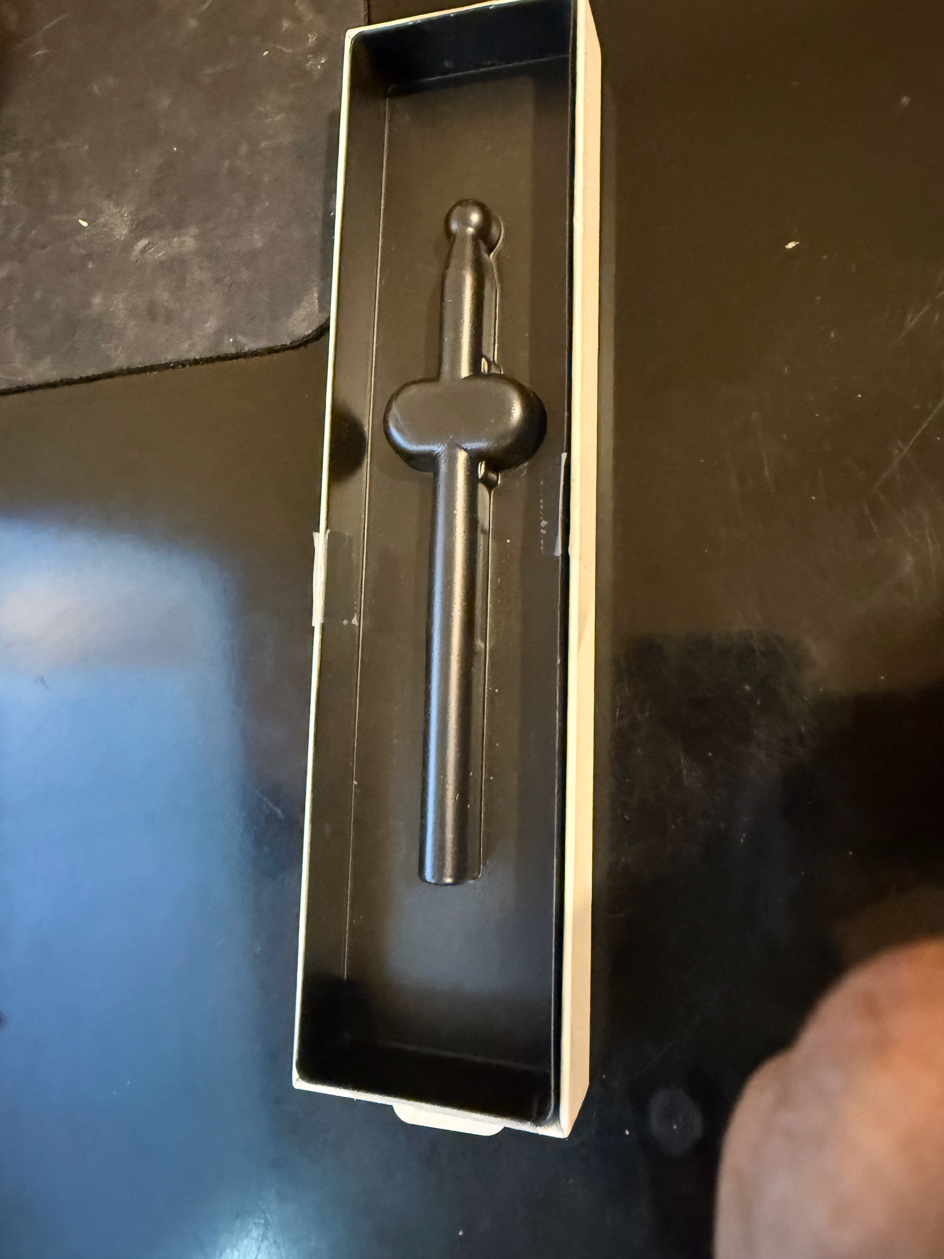 Lenovo Precision Pen 2 (Laptop) – USB-C Charging – Tilt Recognition – Pen is Only Compatible with Certain Devices, Iron Grey thumbnail 2
