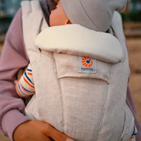 Ergobaby Omni Deluxe Baby Carrier Newborn to Toddler thumbnail 2