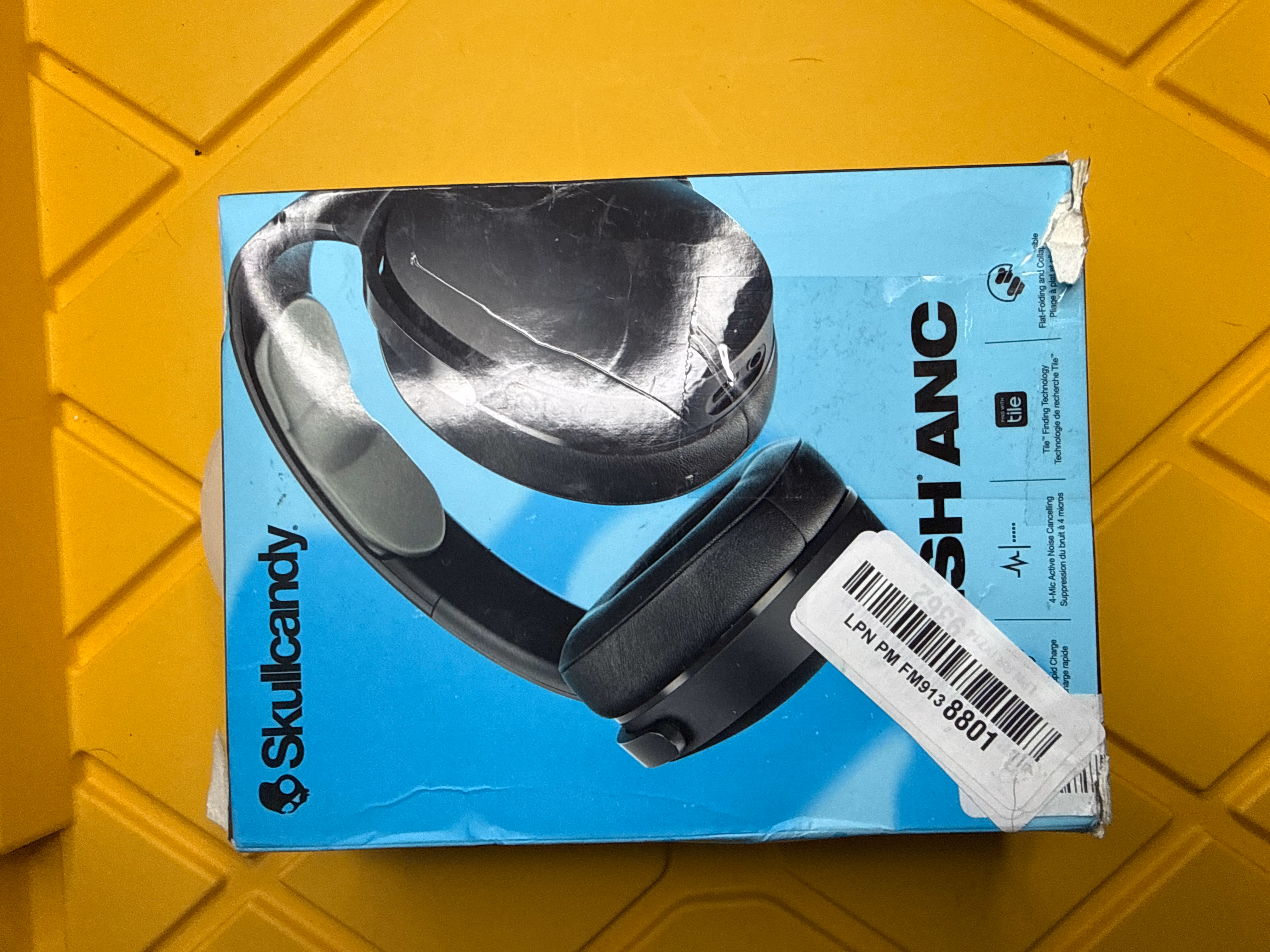 Skullcandy Hesh ANC Wireless Over-Ear Bluetooth True Black thumbnail 4